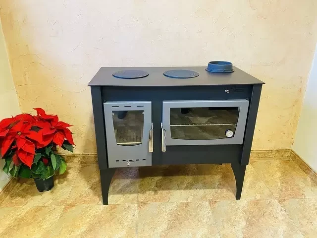 ESTUFA DE LEÑA CON HORNO Y COCINA
