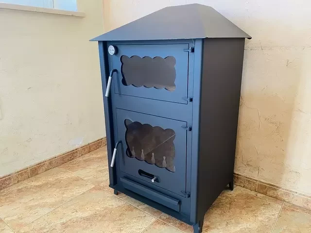 ESTUFA DE LEÑA CON HORNO ARRIBA Y TERMINACION DE CAMPANA