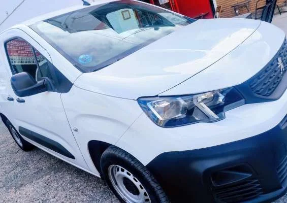 Furgoneta cinco plazas